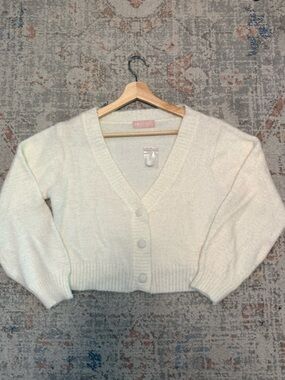 Sweet Kizz Ivory Cropped Cardigan Fuzzy Knit Button Front Size M NWT